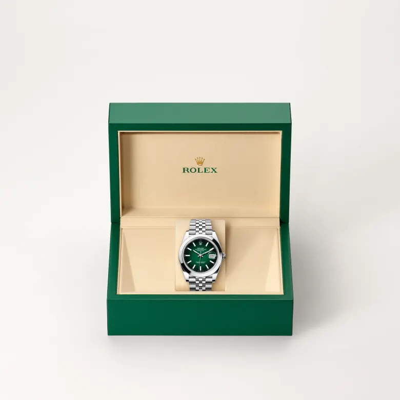 Rolex Datejust 41 in Oystersteel with a Green ombré dial, smooth bezel, and Jubilee bracelet - AH Riise