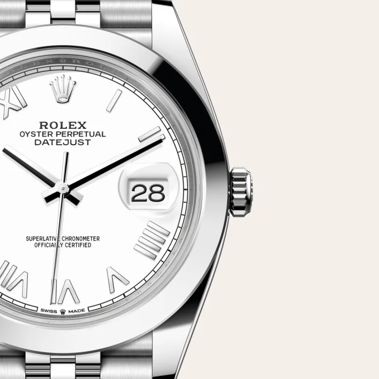 Rolex Datejust 41 in Oystersteel with a White dial, smooth bezel, and Jubilee bracelet - AH Riise