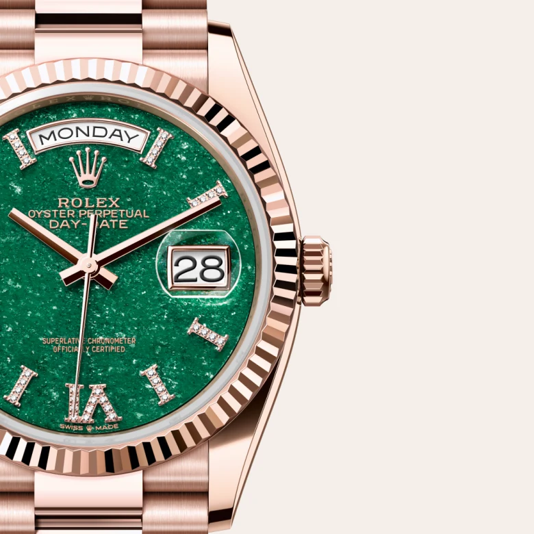 Rolex Day-Date 36 in Everose gold, Green aventurine dial with diamonds, fluted bezel, and President bracelet - AH Riise