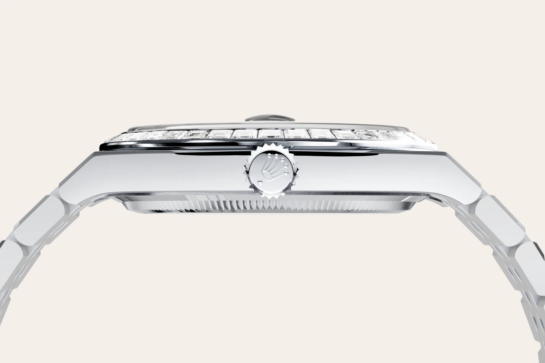 Rolex Land-Dweller 40 in platinum and diamonds with an Ice blue dial, bezel set with diamonds, and flat Jubilee bracelet m127386tbr-0001 - AH Riise