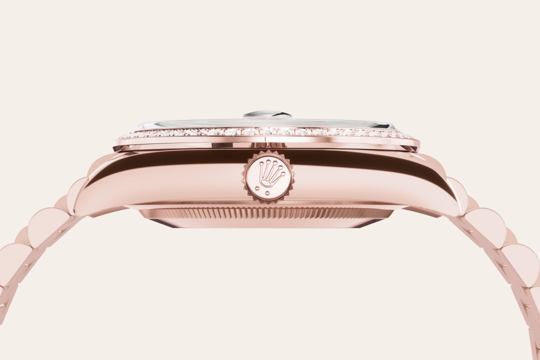 Rolex Day-Date 36 in Everose gold, Blue-green set with diamonds dial, Diamond-set bezel, and President bracelet, m128345rbr-0083 - AH Riise Rolex Day-Date 36 in Everose gold, Blue-green set with diamonds dial, Diamond-set bezel, and President bracelet, m128345rbr-0083 - AH Riise